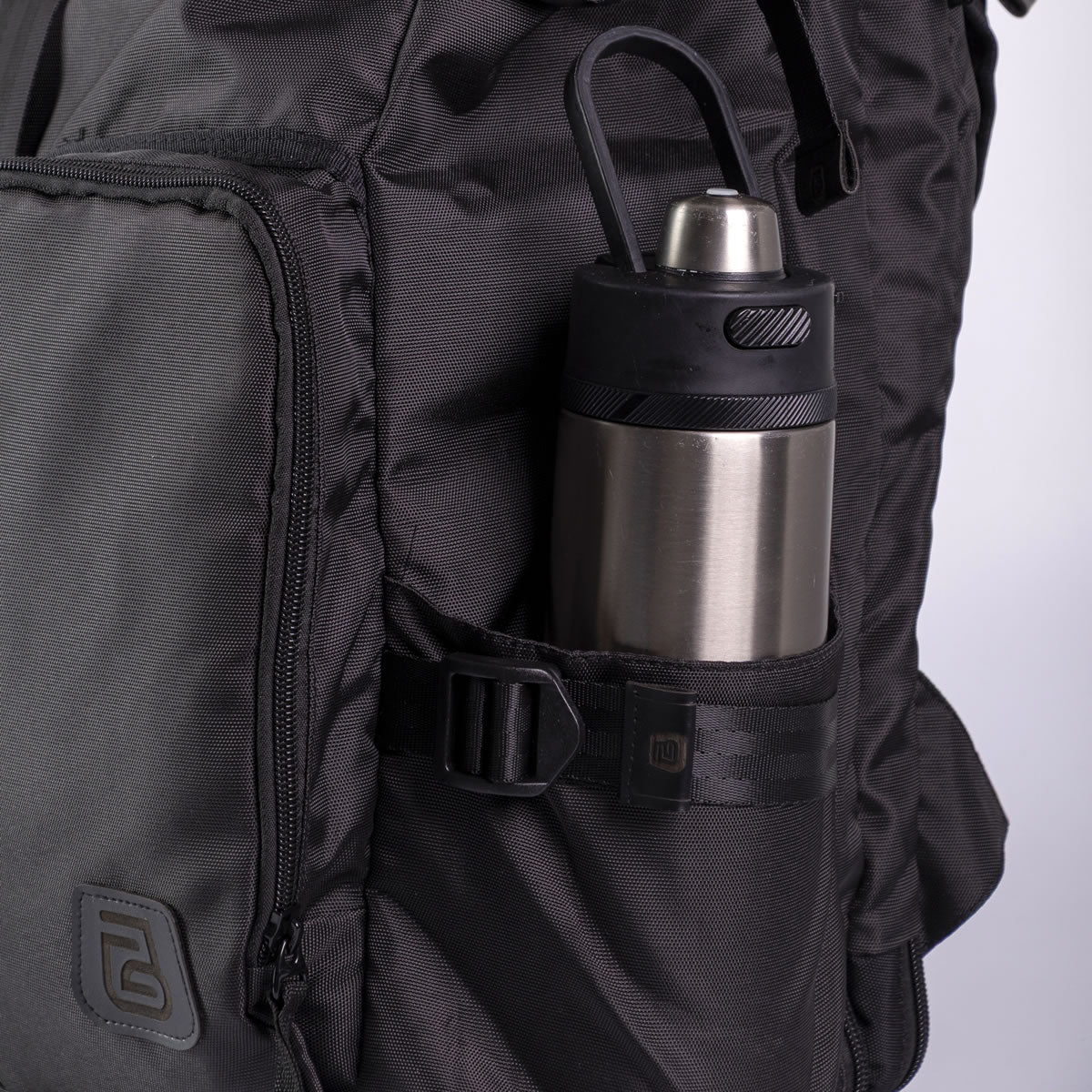 Morral Viajero Baggu color Negro - MV102