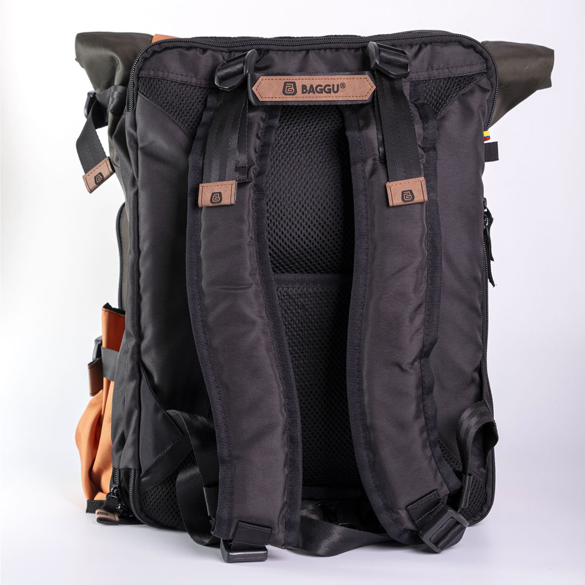 Morral Viajero Baggu Mono Ardilla color Oliva - MV107