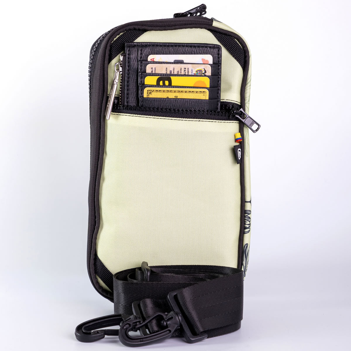 Porta Documentos Baggu Colibrí color Pistacho - PD603 Imagen secundaria del producto